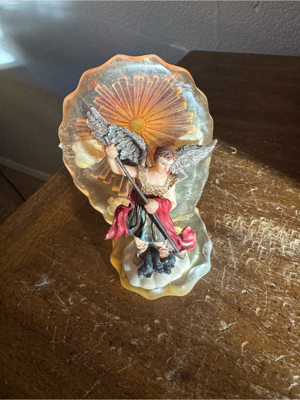 "San Miguel Arcangel" collectible.
